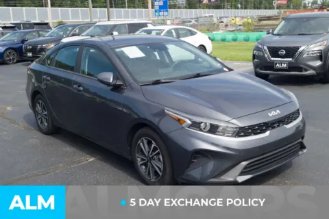 More photos of 2023 Kia Forte LXS at ALM Hyundai Lumberton, NC