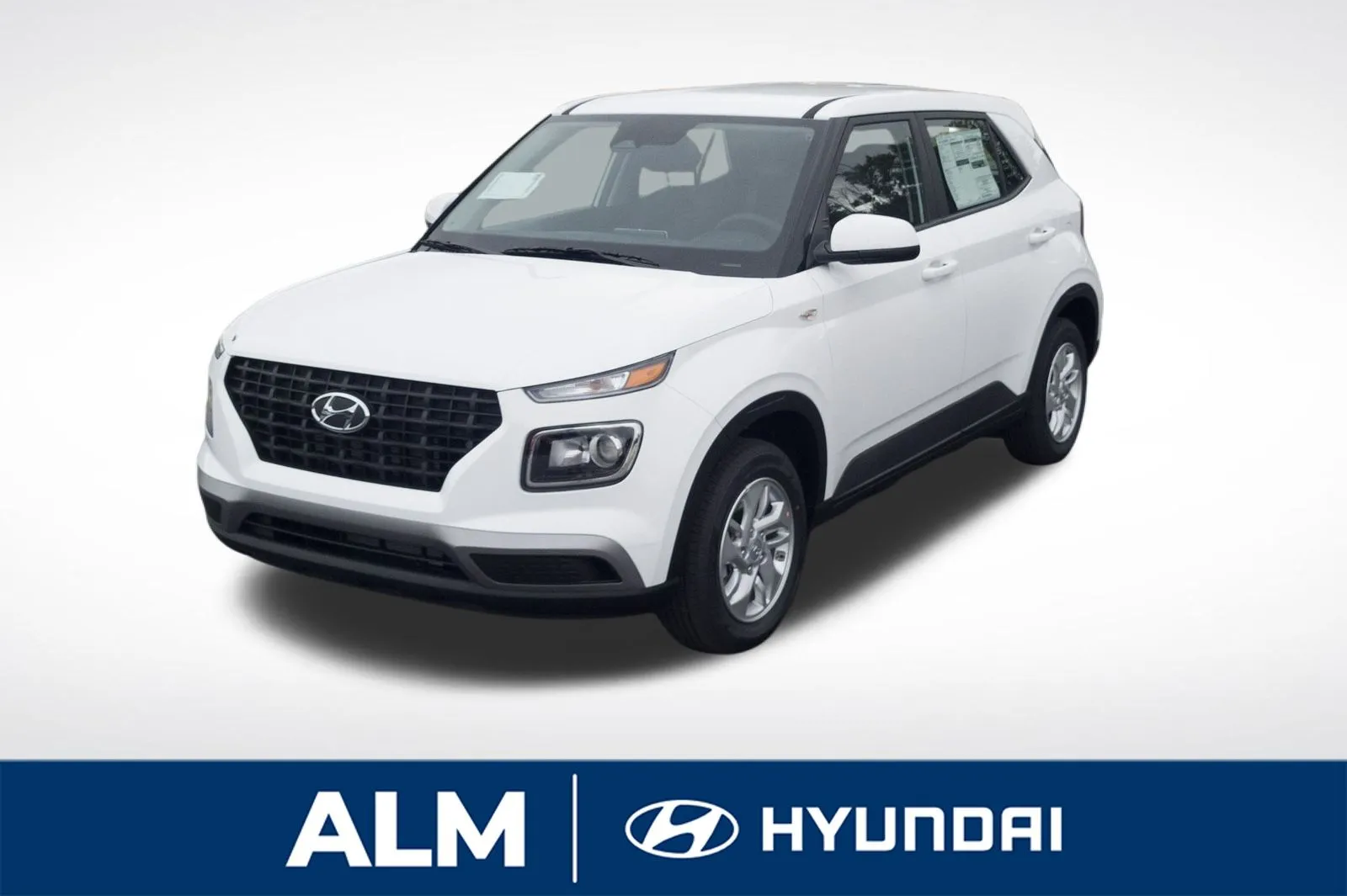 White 2025 Hyundai Venue SE for sale in Lumberton, NC