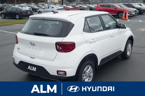 More photos of 2025 Hyundai Venue SE at ALM Hyundai Lumberton, NC