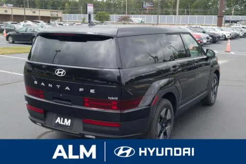 More photos of 2026 Hyundai Santa Fe Hybrid SE at ALM Hyundai Lumberton, NC