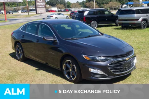 More photos of 2023 Chevrolet Malibu LT at ALM Hyundai Lumberton, NC