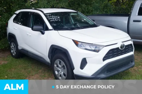 More photos of 2019 Toyota RAV4 LE at ALM Hyundai Lumberton, NC