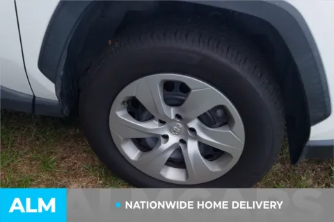 More photos of 2019 Toyota RAV4 LE at ALM Hyundai Lumberton, NC