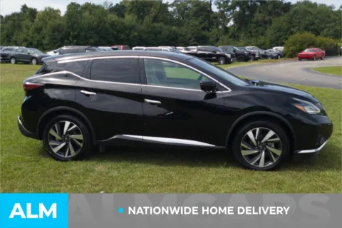 More photos of 2023 Nissan Murano SL at ALM Hyundai Lumberton, NC