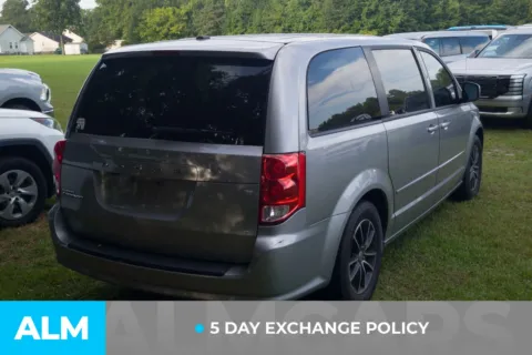 More photos of 2017 Dodge Grand Caravan SE at ALM Hyundai Lumberton, NC