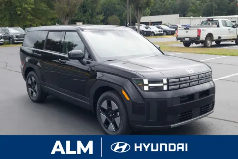 Another view of 2026 Hyundai Santa Fe Hybrid SE for sale in Lumberton, NC at ALM Hyundai Lumberton