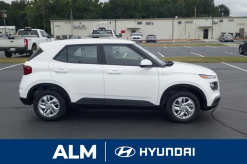 More photos of 2025 Hyundai Venue SE at ALM Hyundai Lumberton, NC