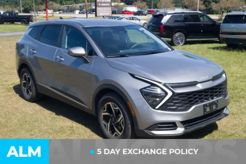 More photos of 2024 Kia Sportage LX at ALM Hyundai Lumberton, NC