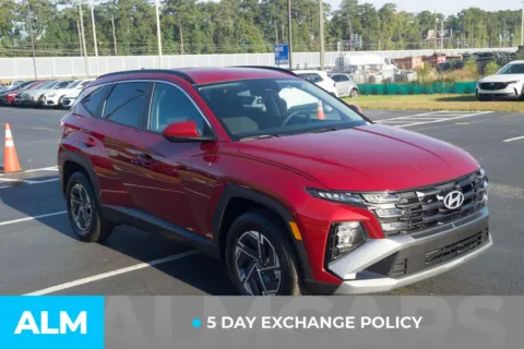 More photos of 2025 Hyundai Tucson Hybrid Blue at ALM Hyundai Lumberton, NC