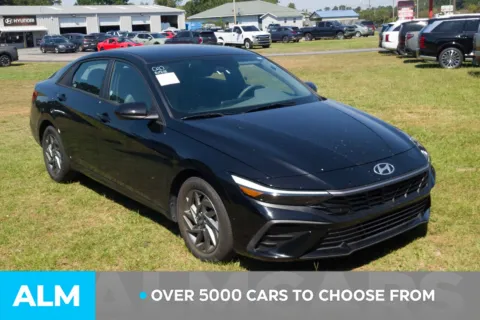 Another view of 2024 Hyundai Elantra SEL for sale in Lumberton, NC at ALM Hyundai Lumberton