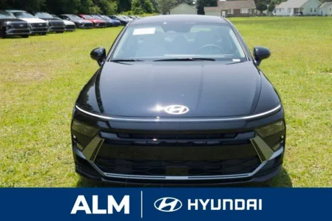 Photos of 2026 Hyundai Sonata SE for sale in Lumberton, NC at ALM Hyundai Lumberton