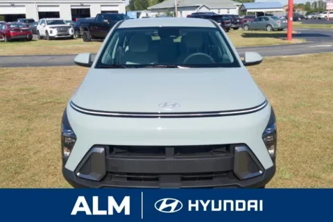 Photos of 2026 Hyundai Kona SE for sale in Lumberton, NC at ALM Hyundai Lumberton