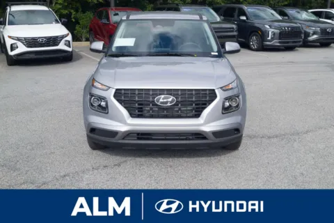 Photos of 2025 Hyundai Venue SE for sale in Lumberton, NC at ALM Hyundai Lumberton