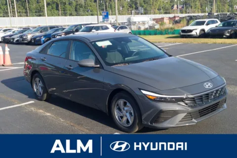 Another view of 2025 Hyundai Elantra SE for sale in Lumberton, NC at ALM Hyundai Lumberton