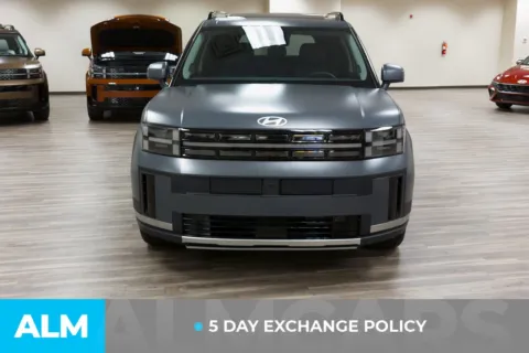 More photos of 2024 Hyundai Santa Fe Limited at ALM Hyundai Lumberton, NC