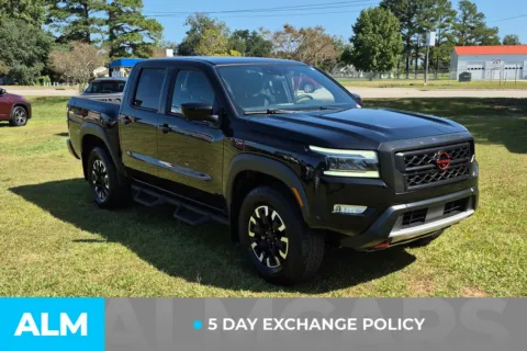 More photos of 2023 Nissan Frontier PRO-4X at ALM Hyundai Lumberton, NC