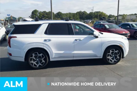 More photos of 2022 Hyundai Palisade Calligraphy at ALM Hyundai Lumberton, NC
