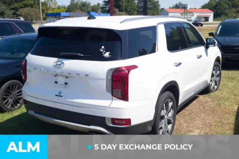 More photos of 2021 Hyundai Palisade SEL at ALM Hyundai Lumberton, NC