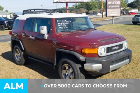 Another view of 2010 Toyota FJ Cruiser for sale in Lumberton, NC at ALM Hyundai Lumberton