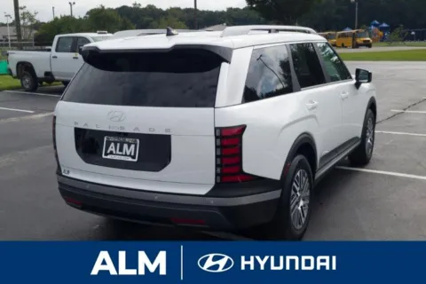 More photos of 2026 Hyundai Palisade SEL at ALM Hyundai Lumberton, NC
