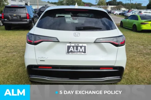 More photos of 2023 Honda HR-V EX-L at ALM Hyundai Lumberton, NC