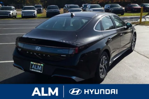 More photos of 2026 Hyundai Sonata Hybrid Blue at ALM Hyundai Lumberton, NC
