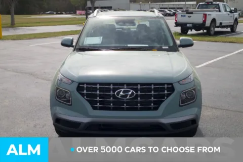 Another view of 2025 Hyundai Venue SEL for sale in Lumberton, NC at ALM Hyundai Lumberton