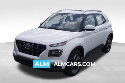 White 2025 Hyundai Venue SEL for sale in Lumberton, NC