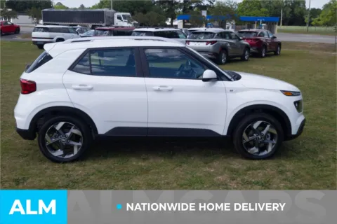 More photos of 2025 Hyundai Venue SEL at ALM Hyundai Lumberton, NC