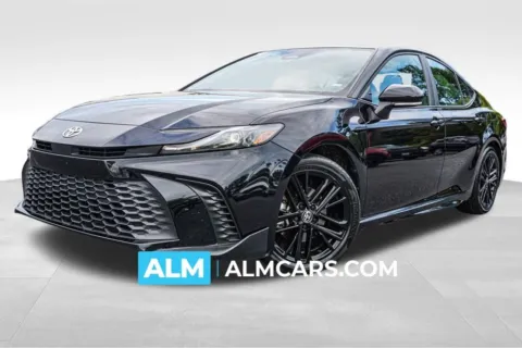 Black 2025 Toyota Camry SE for sale in Lumberton, NC