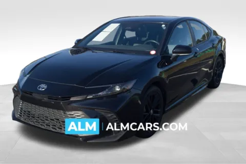 Black 2025 Toyota Camry SE for sale in Lumberton, NC