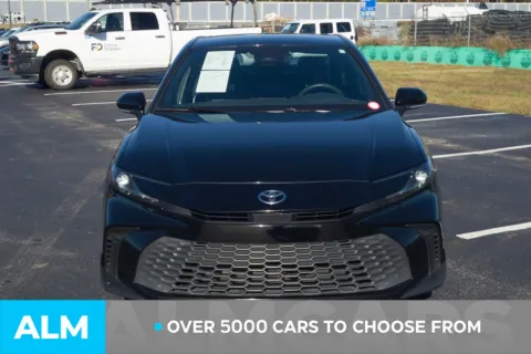 Another view of 2025 Toyota Camry SE for sale in Lumberton, NC at ALM Hyundai Lumberton