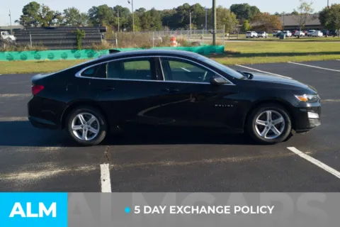 More photos of 2023 Chevrolet Malibu LT at ALM Hyundai Lumberton, NC