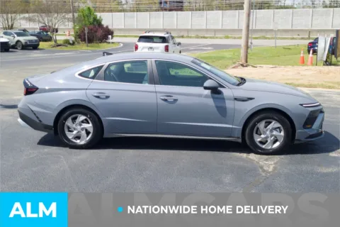 More photos of 2025 Hyundai Sonata SE at ALM Hyundai Lumberton, NC