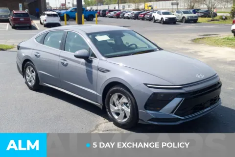 More photos of 2025 Hyundai Sonata SE at ALM Hyundai Lumberton, NC