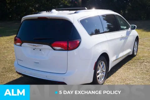 More photos of 2020 Chrysler Pacifica Touring L at ALM Hyundai Lumberton, NC