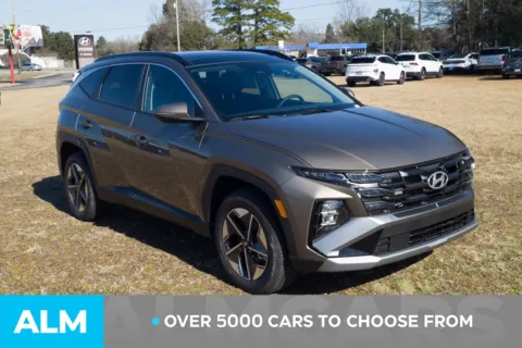 Another view of 2025 Hyundai Tucson Hybrid SEL Convenience for sale in Lumberton, NC at ALM Hyundai Lumberton