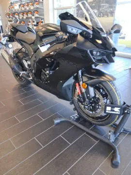 Another view of 2025 Kawasaki Ninja ZX-10R for sale in Brownsville, TX at Tipton Motorsports