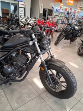 More photos of 2025 HONDA Rebel 300 Base at Tipton Motorsports, TX