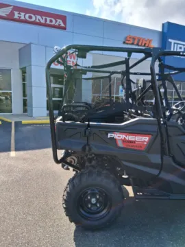 More photos of 2025 HONDA Pioneer 1000-5 Base at Tipton Motorsports, TX