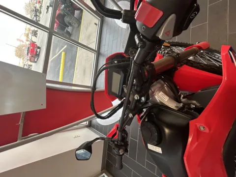 More photos of 2025 HONDA CRF 300L at Tipton Motorsports, TX