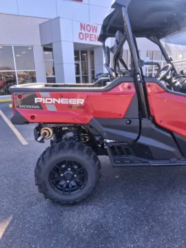 Another view of 2025 Honda Pioneer 1000 Deluxe for sale in Brownsville, TX at Tipton Motorsports