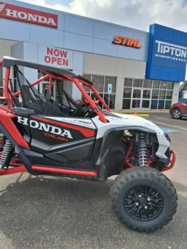 More photos of 2024 Honda Talon 1000R FOX Live Valve at Tipton Motorsports, TX