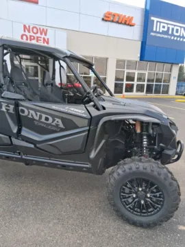 More photos of 2025 Honda Talon 1000X 4 at Tipton Motorsports, TX