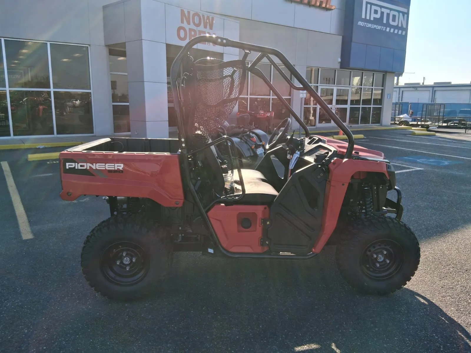 Silver 2025 HONDA Pioneer 520 Base for sale in Brownsville, TX