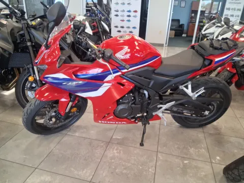 Silver 2025 Honda CBR500R ABS for sale in Brownsville, TX