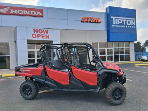Silver 2025 Honda Pioneer 1000-6 Crew Deluxe for sale in Brownsville, TX