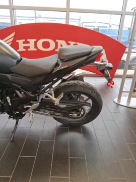 More photos of 2025 Honda CB750 Hornet at Tipton Motorsports, TX