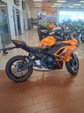 More photos of 2025 Kawasaki Ninja 650 at Tipton Motorsports, TX