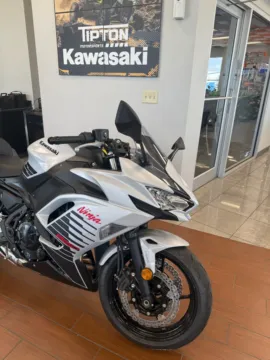 More photos of 2026 Kawasaki Ninja 650 ABS at Tipton Motorsports, TX